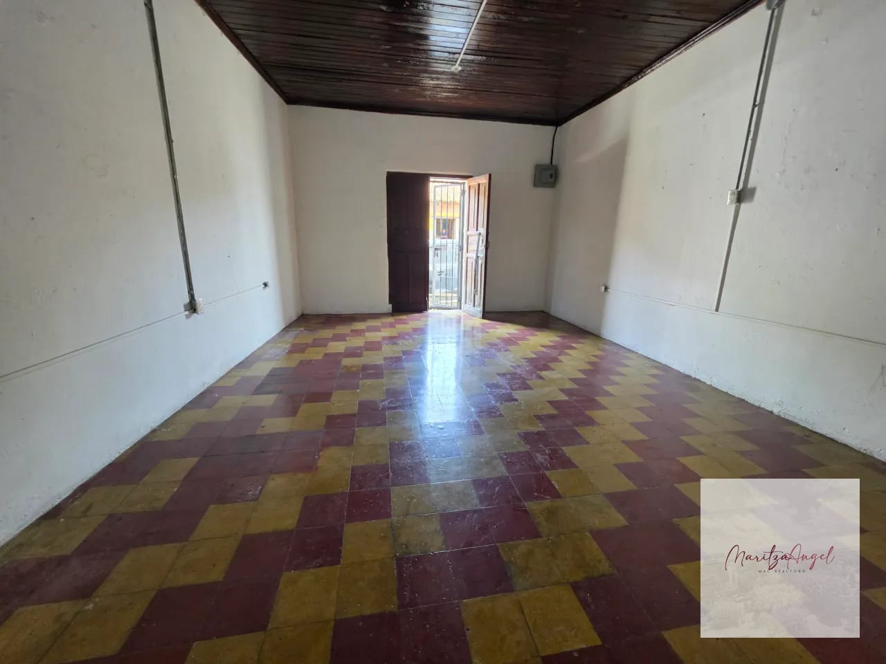 Renta de Casa/local en Antigua Guatemala — Casa en Alquiler en Antigua, Sacatepéquez — foto 3 de 10