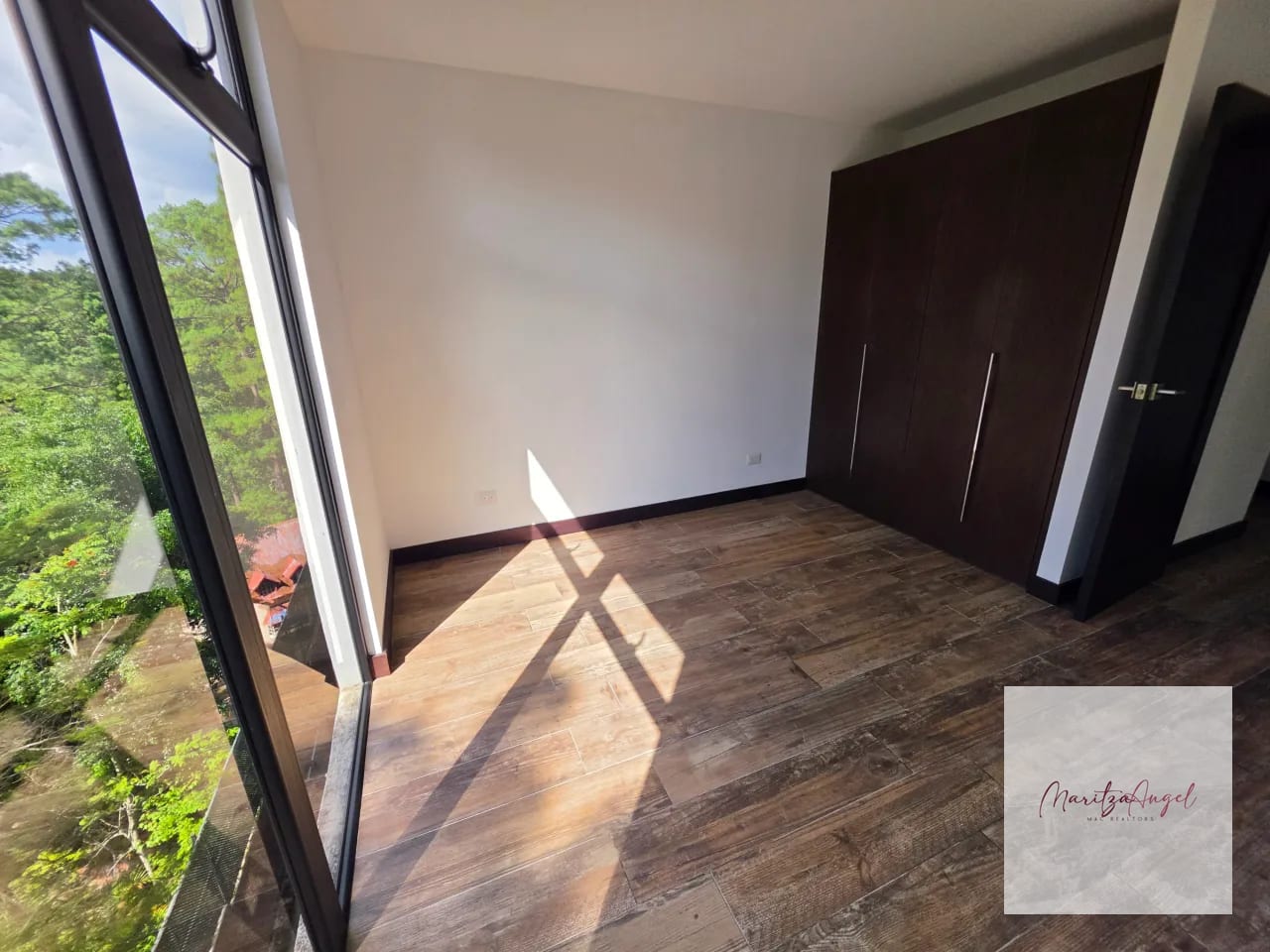 Apartamento en Renta en Zona 16, Edificio Enalto — Apartamento en Alquiler en Kanajuyú, Zona 16, Guatemala, Ciudad — foto 6 de 11
