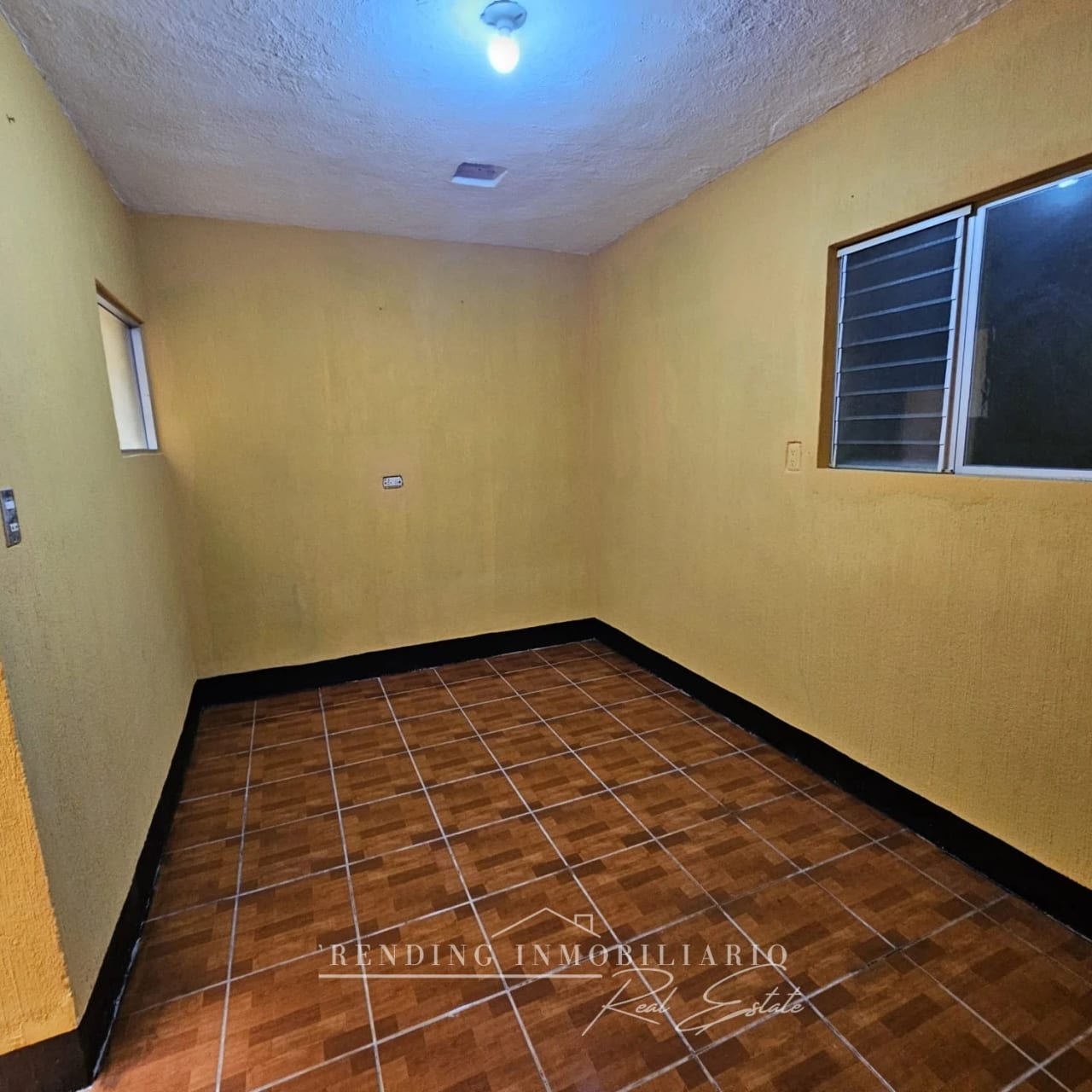 Casa en venta en zona 7 Quinta Samayoa 5 habitaciones + 250 Metros2 de construcción — Casa en Venta en Quinta Samayoa, Zona 7, Guatemala, Ciudad — foto 5 de 13