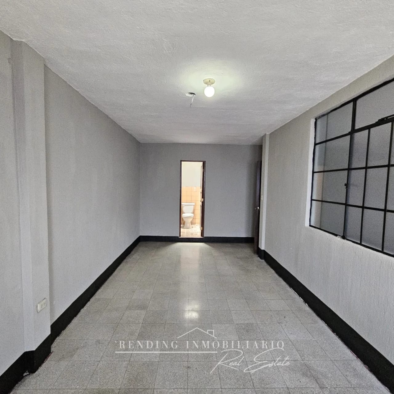 Casa en venta en zona 7 Quinta Samayoa 5 habitaciones + 250 Metros2 de construcción — Casa en Venta en Quinta Samayoa, Zona 7, Guatemala, Ciudad — foto 10 de 13