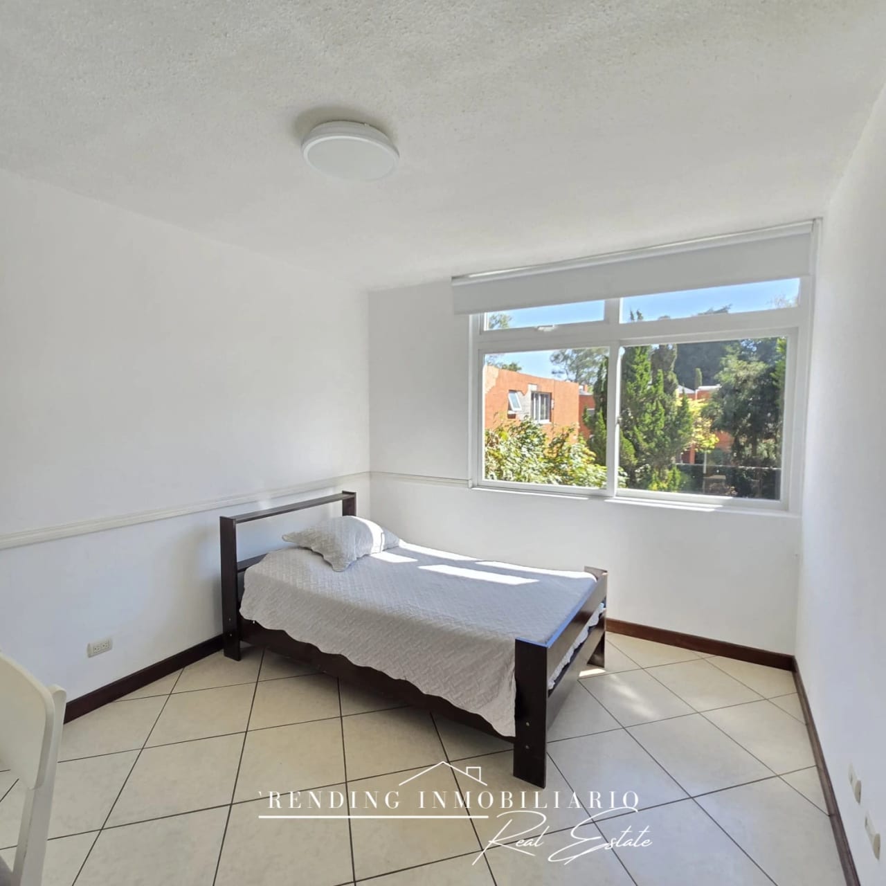 Casa en renta zona 16 Kanajuyú Alta Bosque de 3 habitaciones + 2 parqueos — Casa en Alquiler en Zona 15, Guatemala, Ciudad — foto 10 de 13