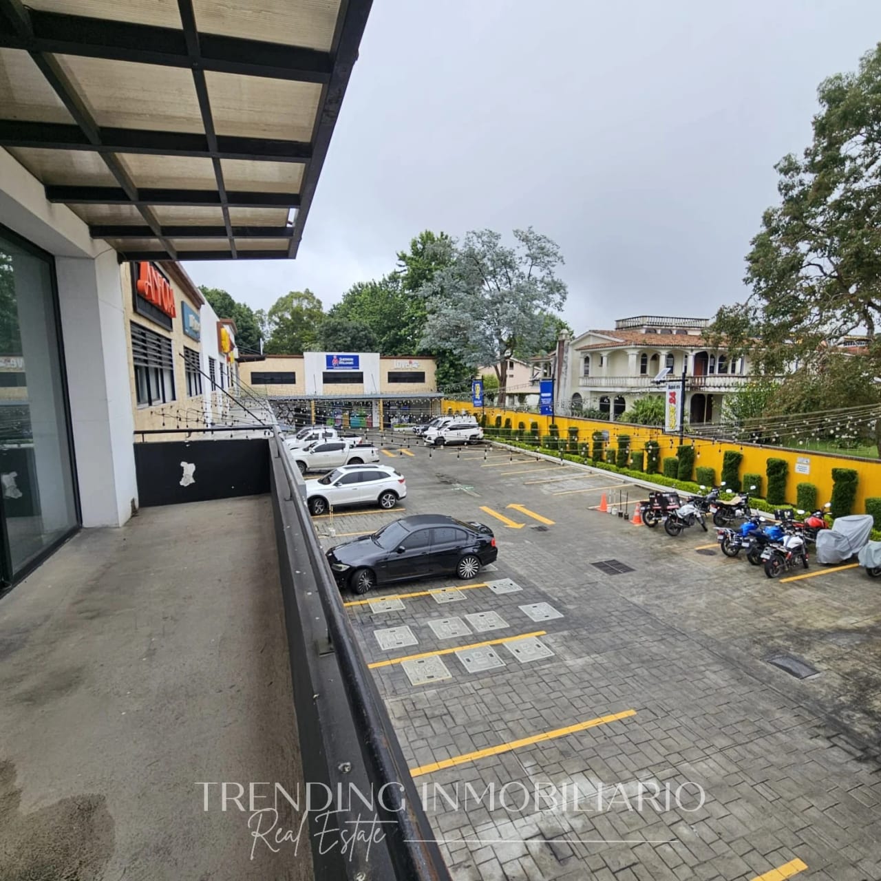 Local comercial en renta carretera a El Salvador km 19 Plaza Novitá — Local en Alquiler en Carretera a El Salvador, Guatemala, Ciudad — foto 7 de 13