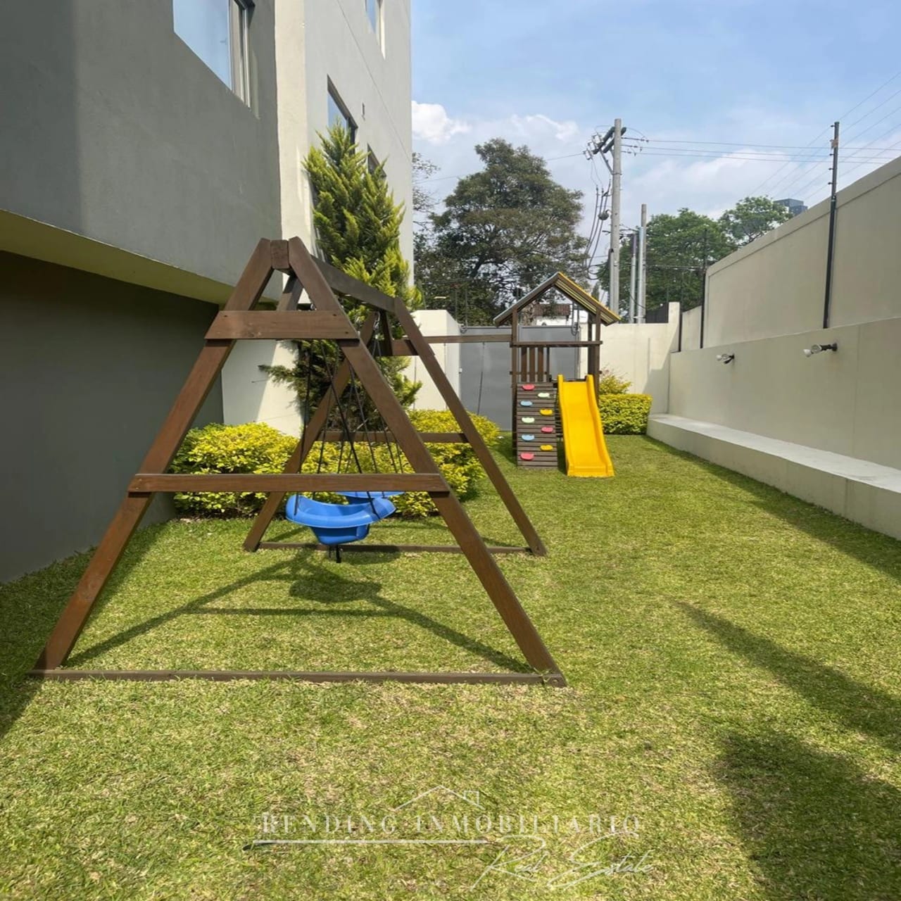 Apartamento amueblado en renta z10 edificio Verona de 2 habitaciones — Apartamento en Alquiler en Verona, Zona 10, Guatemala, Ciudad — foto 9 de 13
