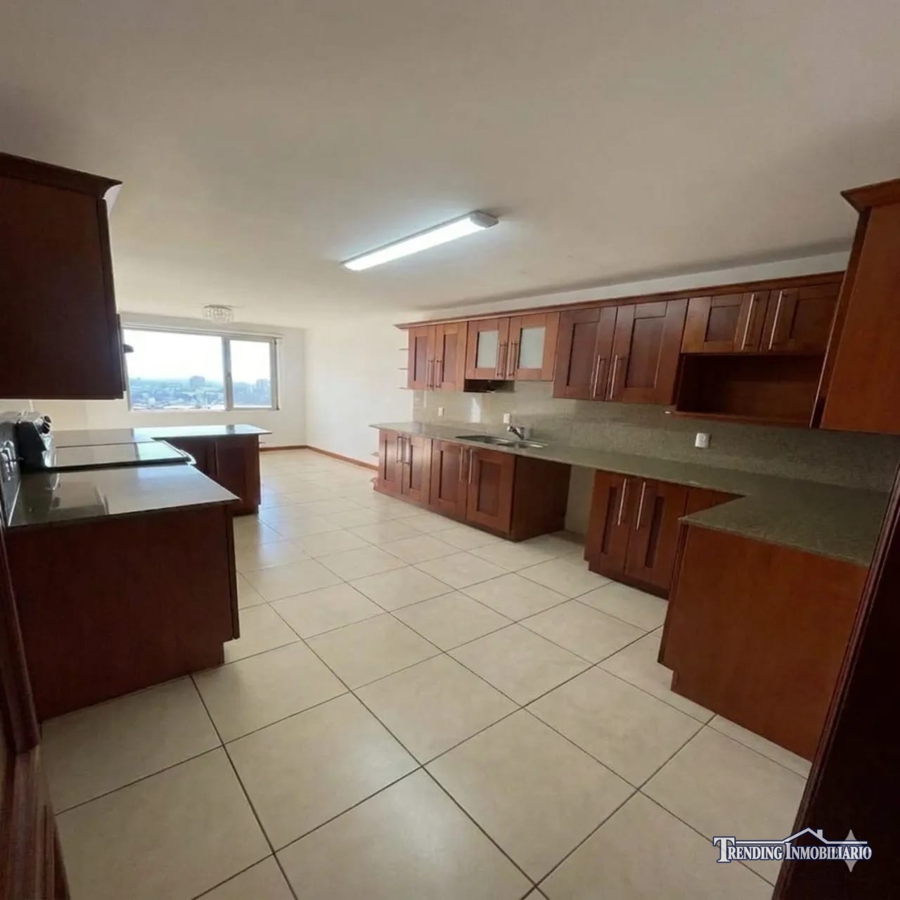 Apartamento en renta zona 15 Botticelli 3 habitaciones + 2 parqueos — Apartamento en Alquiler en Boticelli, Zona 15, Guatemala, Ciudad — foto 1 de 15