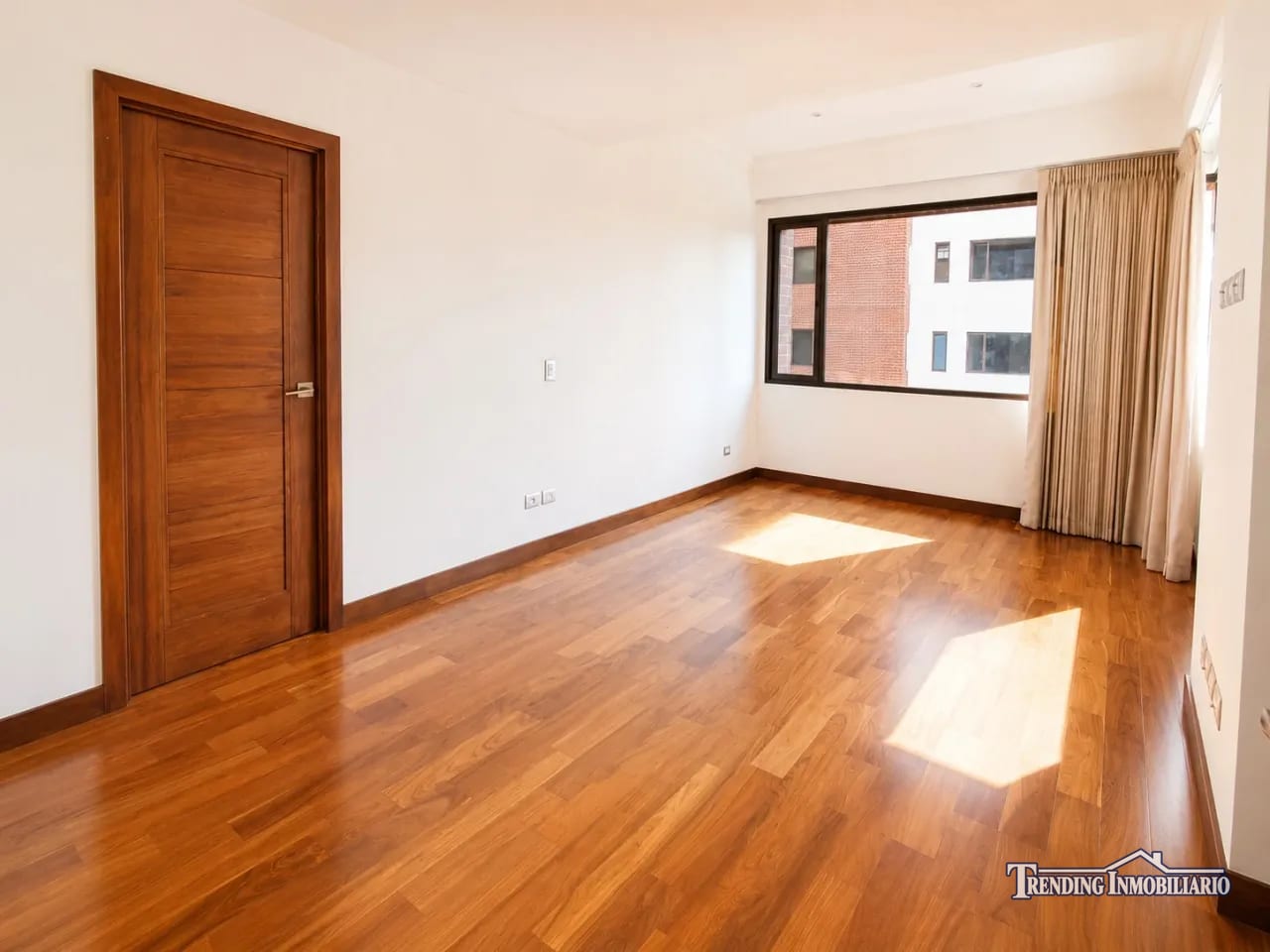 Apartamento en renta zona 14 Noguchi 3 habitaciones + 3 parqueos — Apartamento en Alquiler en Noguchi, Zona 14, Guatemala, Ciudad — foto 4 de 10