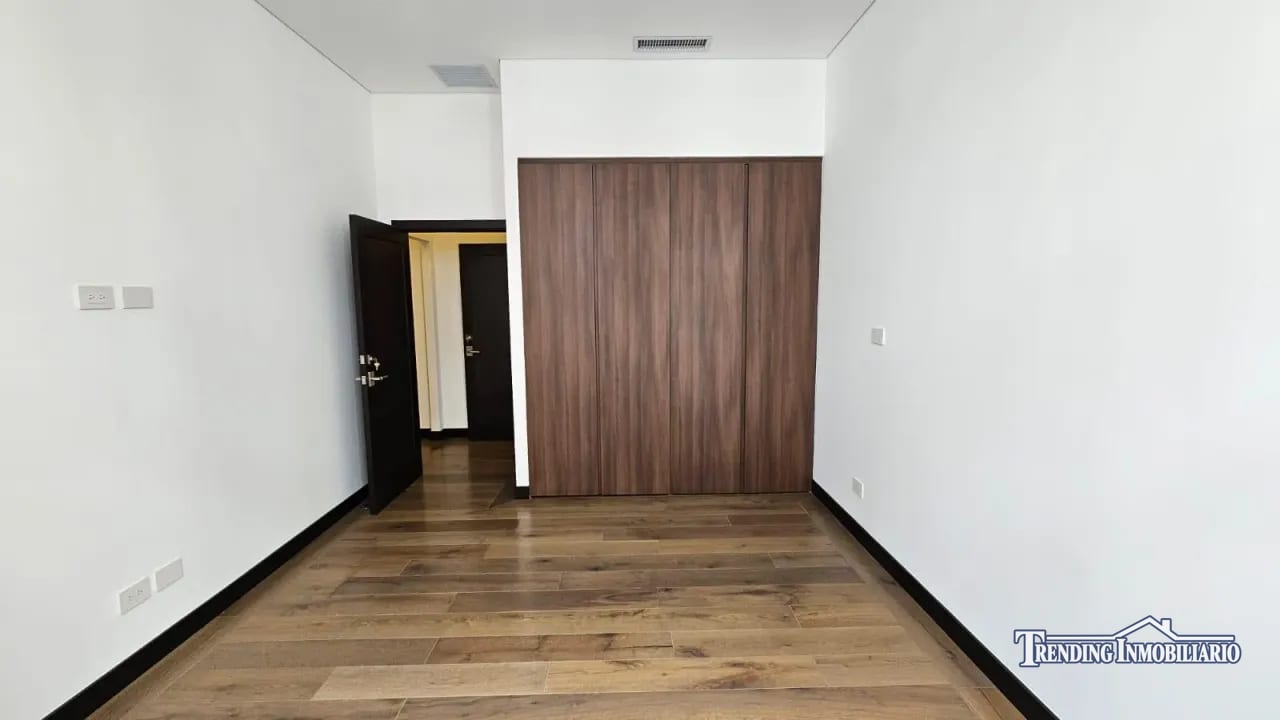 Apartamento en renta zona 16 edificio Olmos de Cayalá 3 habitaciones — Apartamento en Alquiler en Ciudad Cayalá, Zona 16, Guatemala, Ciudad — foto 4 de 7