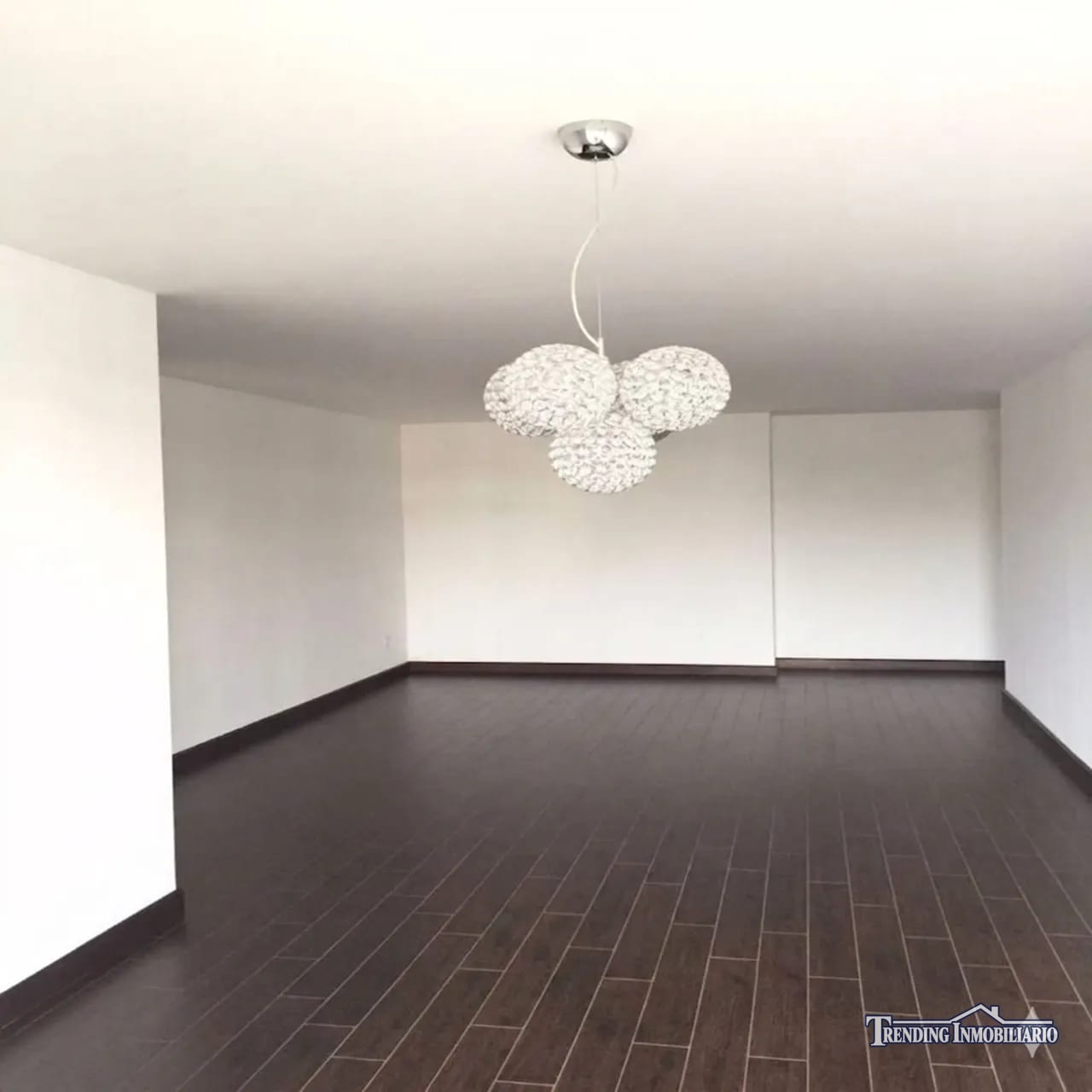 Apartamento en renta zona 14 edificio Attica de 3 habitaciones + 2 par — Apartamento en Alquiler en Attica, Zona 14, Guatemala, Ciudad — foto 1 de 11