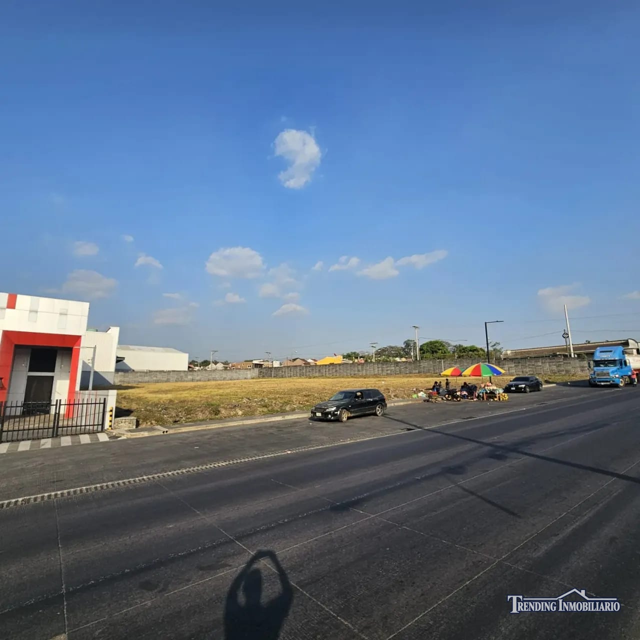 Local comercial en renta Km 62 Autopista Puerto Quetzal de 2,550 m² — Local en Alquiler en Carretera al Pacífico, Escuintla — foto 3 de 6