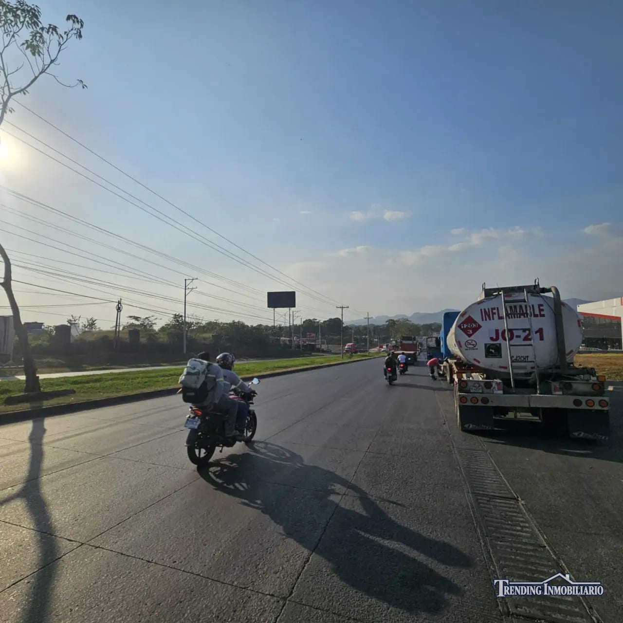 Local comercial en renta Km 62 Autopista Puerto Quetzal de 2,550 m² — Local en Alquiler en Carretera al Pacífico, Escuintla — foto 5 de 6