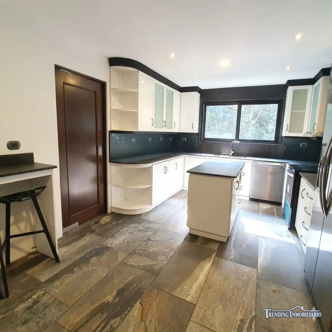 Casa Disponible para Renta en Condominio las Cumbres, Zona 16 — Casa en Alquiler en Las Cumbres, Zona 16, Guatemala, Ciudad — foto 7 de 12