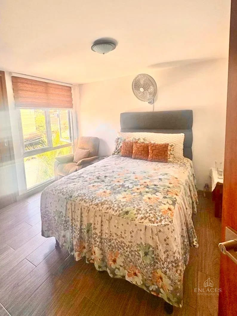Zona 10 • Apartamento Remodelado en Venta • Jardines de la Villa — Apartamento en Venta en Zona 10, Guatemala, Ciudad — foto 6 de 9