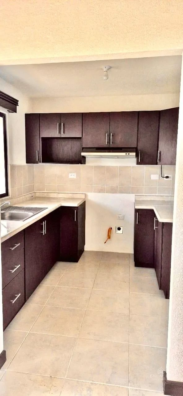 Km. 30 CAES • Casa en Venta • Condado Santa Fe, Sector Altana — Casa en Venta en km 26-30, Carretera a El Salvador, Guatemala, Ciudad — foto 11 de 12