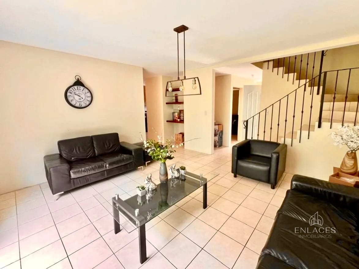 Km 25.5 CAES • Casa Amueblada en Renta/Venta • Condominio Villa Venetto — Casa en Alquiler en Villa Venetto, Carretera a El Salvador, Guatemala, Ciudad — foto 8 de 11
