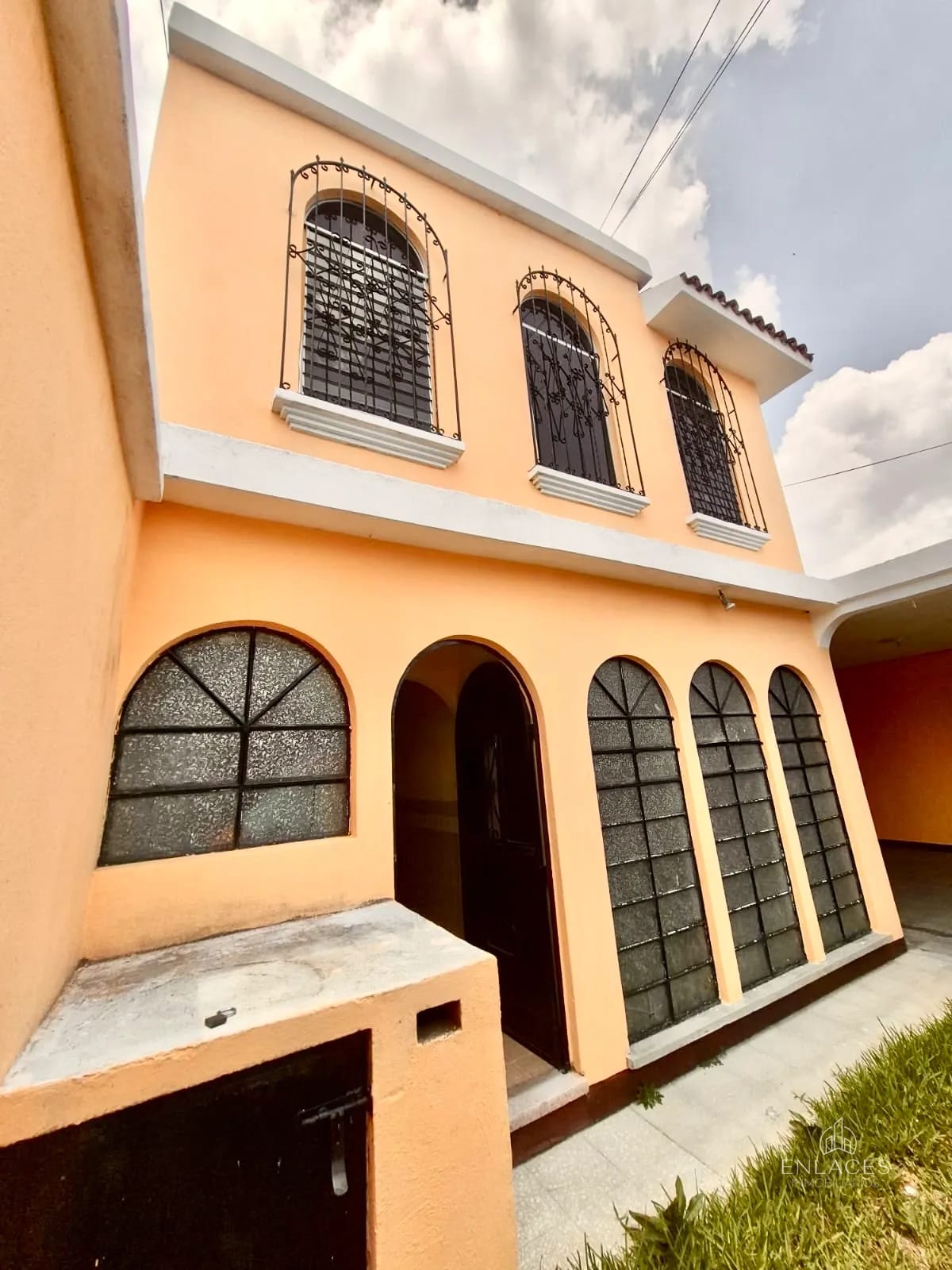 Zona 7 • Casa en Venta • Colonia Jardines de Tikal I — Casa en Venta en Zona 7, Guatemala, Ciudad — foto 2 de 15