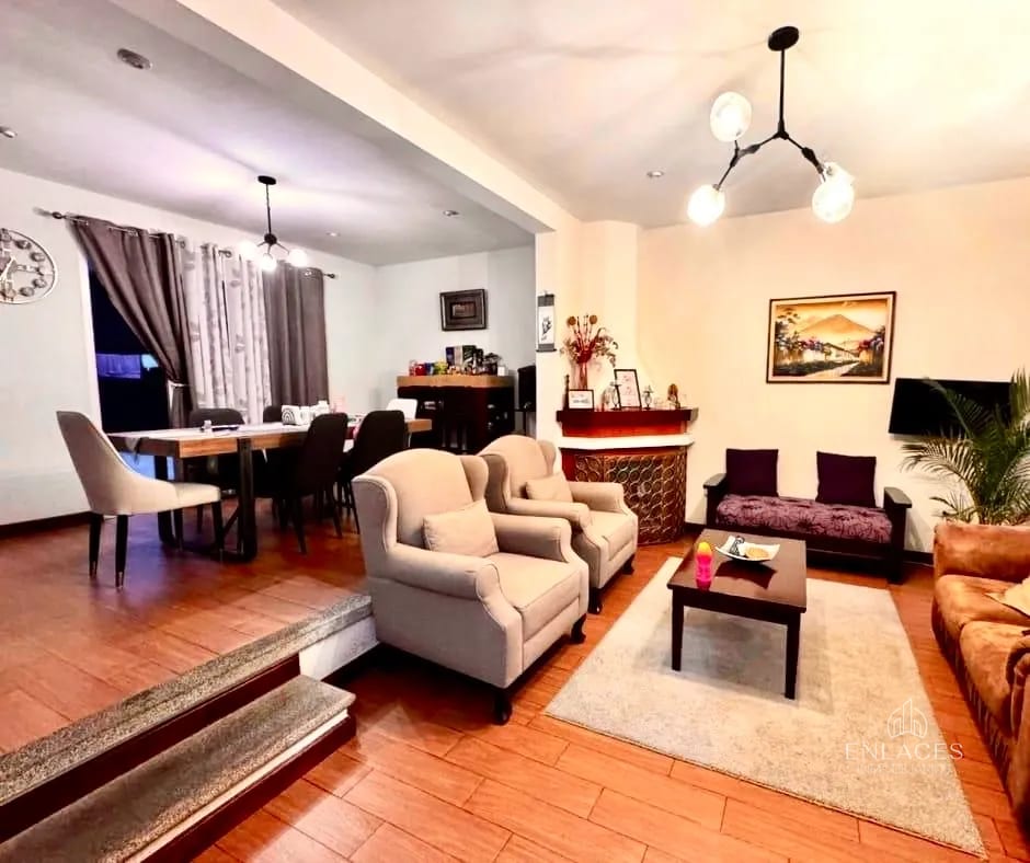 Km 16.5 CAES • Casa en Venta • Condominio Bosques de Arrazola — Casa en Venta en Bosques de Arrazola, Carretera a El Salvador, Guatemala, Ciudad — foto 3 de 11