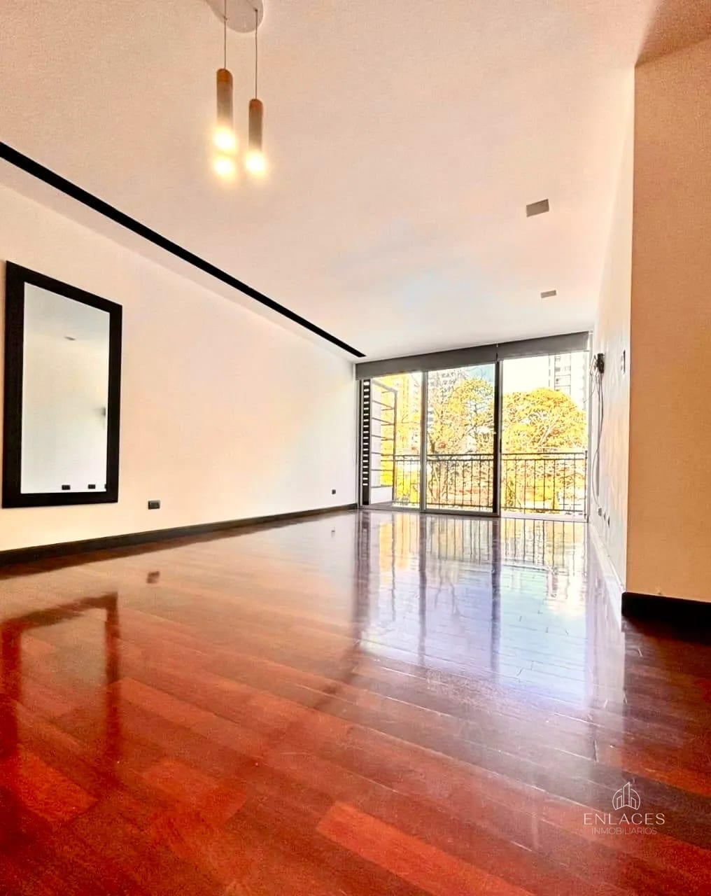 Zona 15 VH1 • Apartamento en Renta • Edificio Midori — Apartamento en Alquiler en Midori, Zona 15, Guatemala, Ciudad — foto 4 de 13