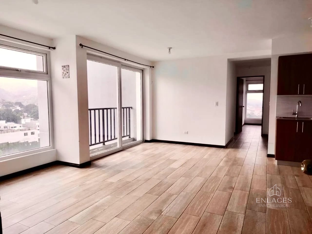 Zona 1 de Mixco • Apartamento en Venta • Edificio Sakai — Apartamento en Venta en Sakai, Zona 1 Mixco, Guatemala, Ciudad — foto 3 de 15