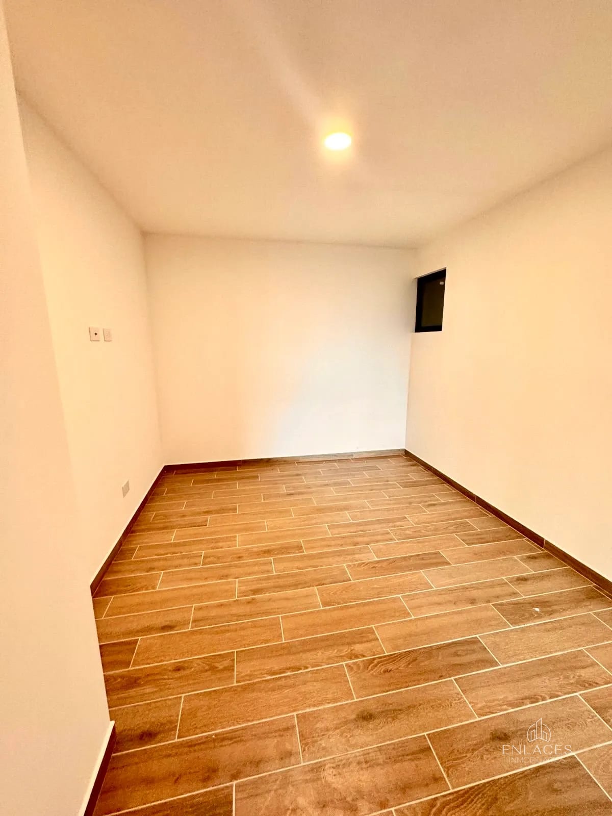 Zona 14 • Apartamento en Venta • Edificio Parque 14 — Apartamento en Venta en Parque 14, Zona 14, Guatemala, Ciudad — foto 6 de 16