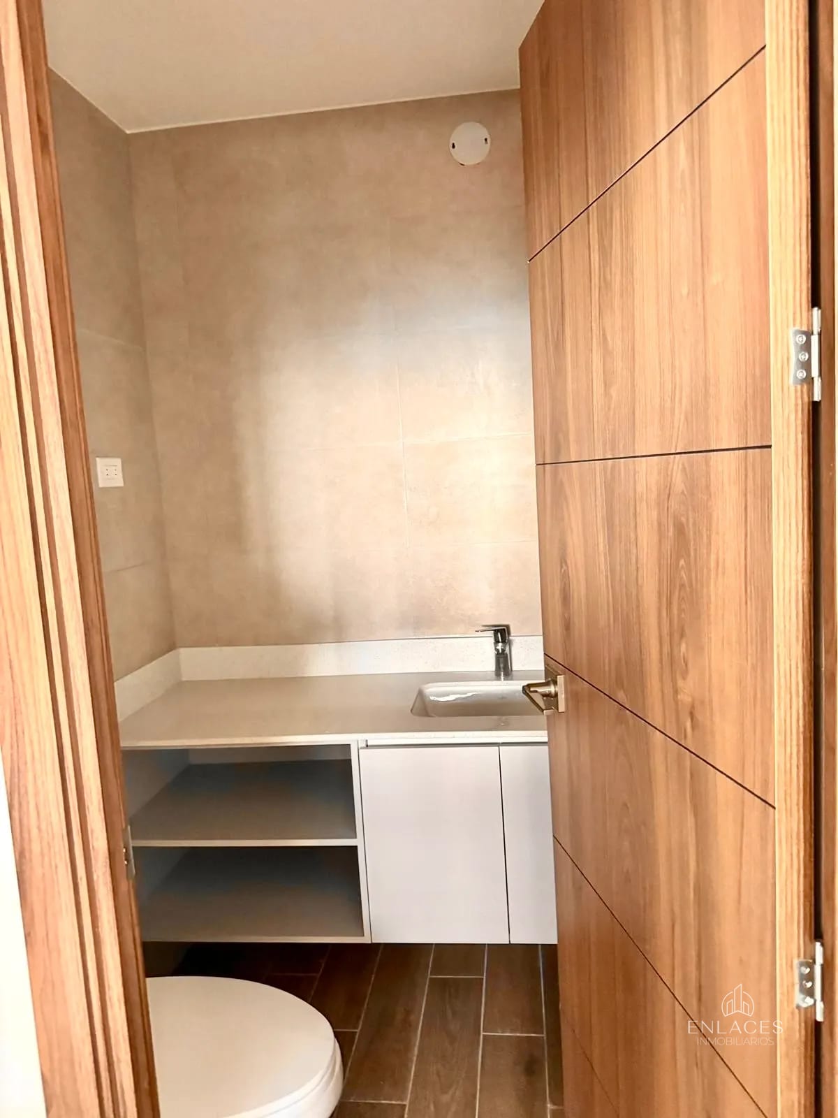 Zona 14 • Apartamento en Venta • Edificio Parque 14 — Apartamento en Venta en Parque 14, Zona 14, Guatemala, Ciudad — foto 16 de 16