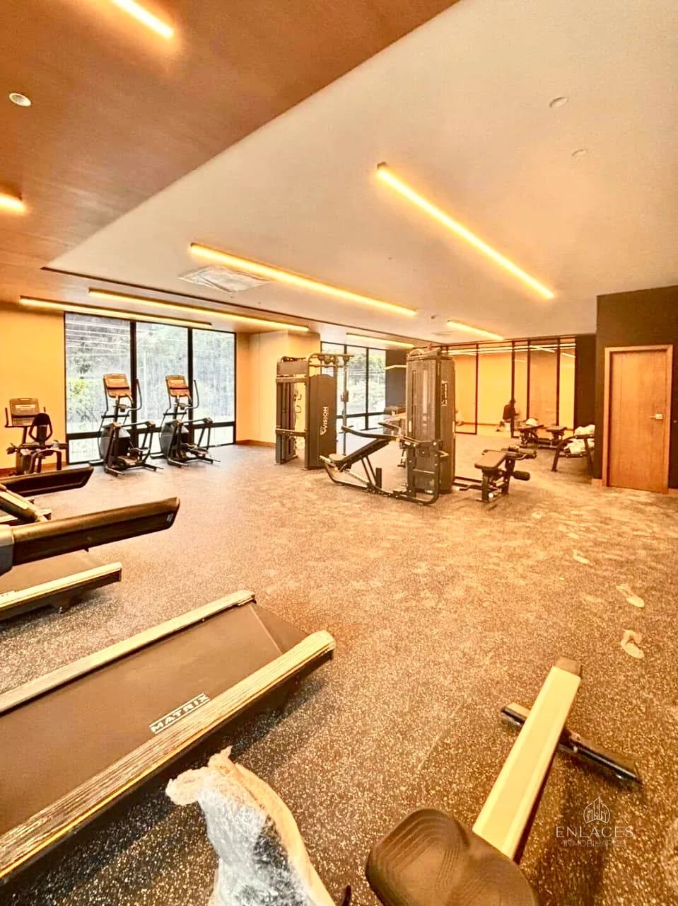 Zona 10 • Apartamento Nuevo en Venta • Edificio Ferré Diez — Apartamento en Venta en Ferré Diez, Zona 10, Guatemala, Ciudad — foto 8 de 12