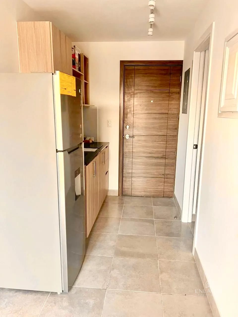 Zona 10 • Apartamento en Venta • Edificio Fiamene — Apartamento en Venta en Fiamene, Zona 10, Guatemala, Ciudad — foto 2 de 7