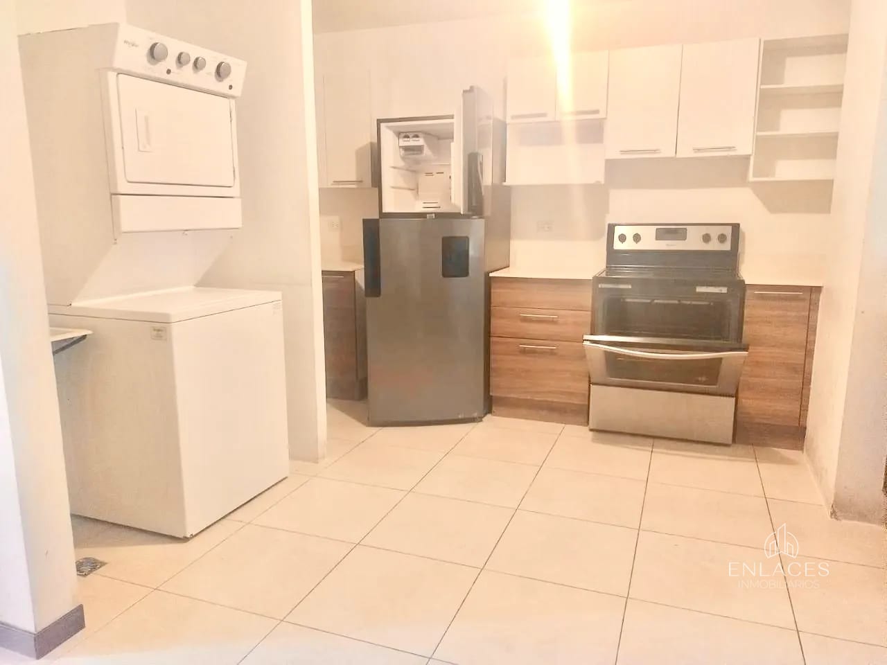 Zona 11 • Apartamento en Renta/Venta • Santa María Las Charcas — Apartamento en Alquiler en Santa María de Las Charcas, Zona 11, Guatemala, Ciudad — foto 1 de 13