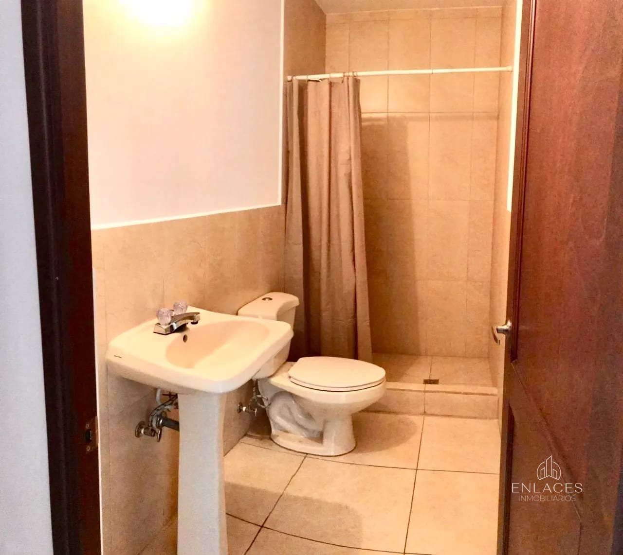 Zona 11 • Apartamento en Renta/Venta • Santa María Las Charcas — Apartamento en Alquiler en Santa María de Las Charcas, Zona 11, Guatemala, Ciudad — foto 13 de 13