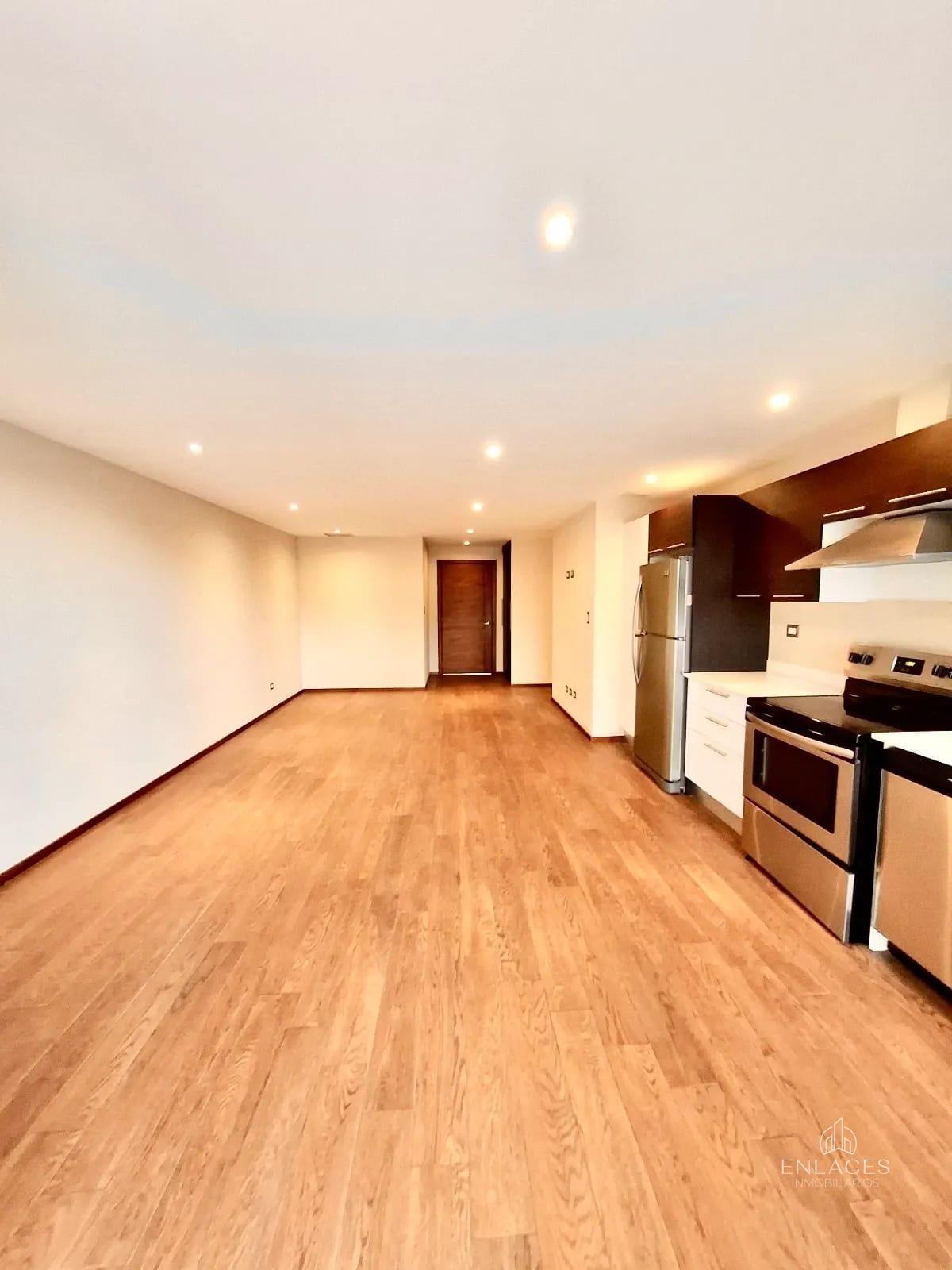 Zona 16 • Apartamento en Renta/Venta • Edificio Vilaflor — Apartamento en Alquiler en Vilaflor, Zona 16, Guatemala, Ciudad — foto 4 de 11