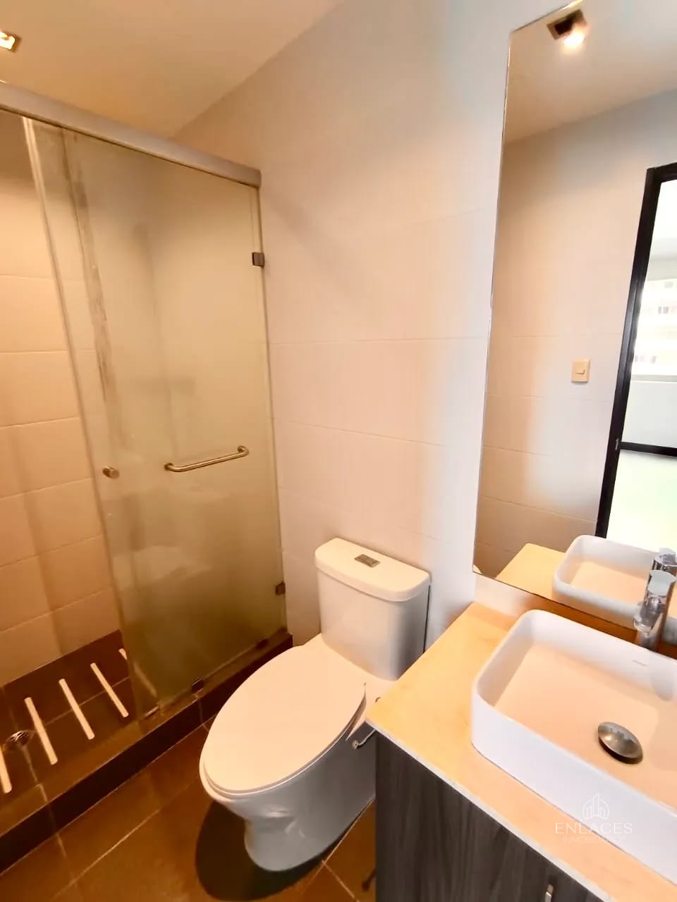 Zona 10 • Apartamento en Venta • Edificio Neo 1 — Apartamento en Venta en Neo Apartamentos, Zona 10, Guatemala, Ciudad — foto 10 de 17