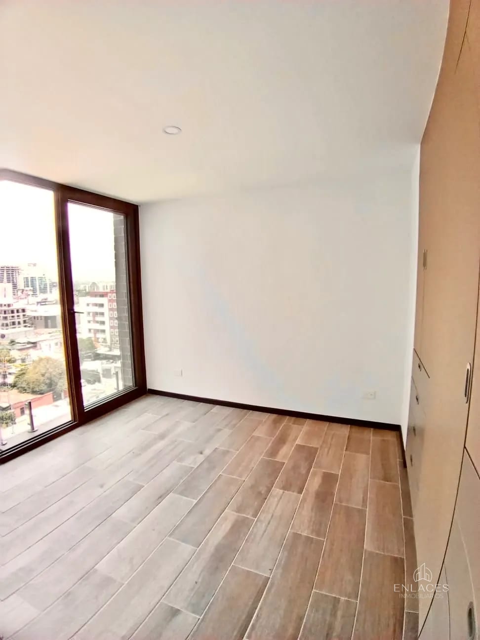 Zona 10 • Apartamento en Venta • Edificio Biko — Apartamento en Venta en Biko, Zona 10, Guatemala, Ciudad — foto 10 de 15