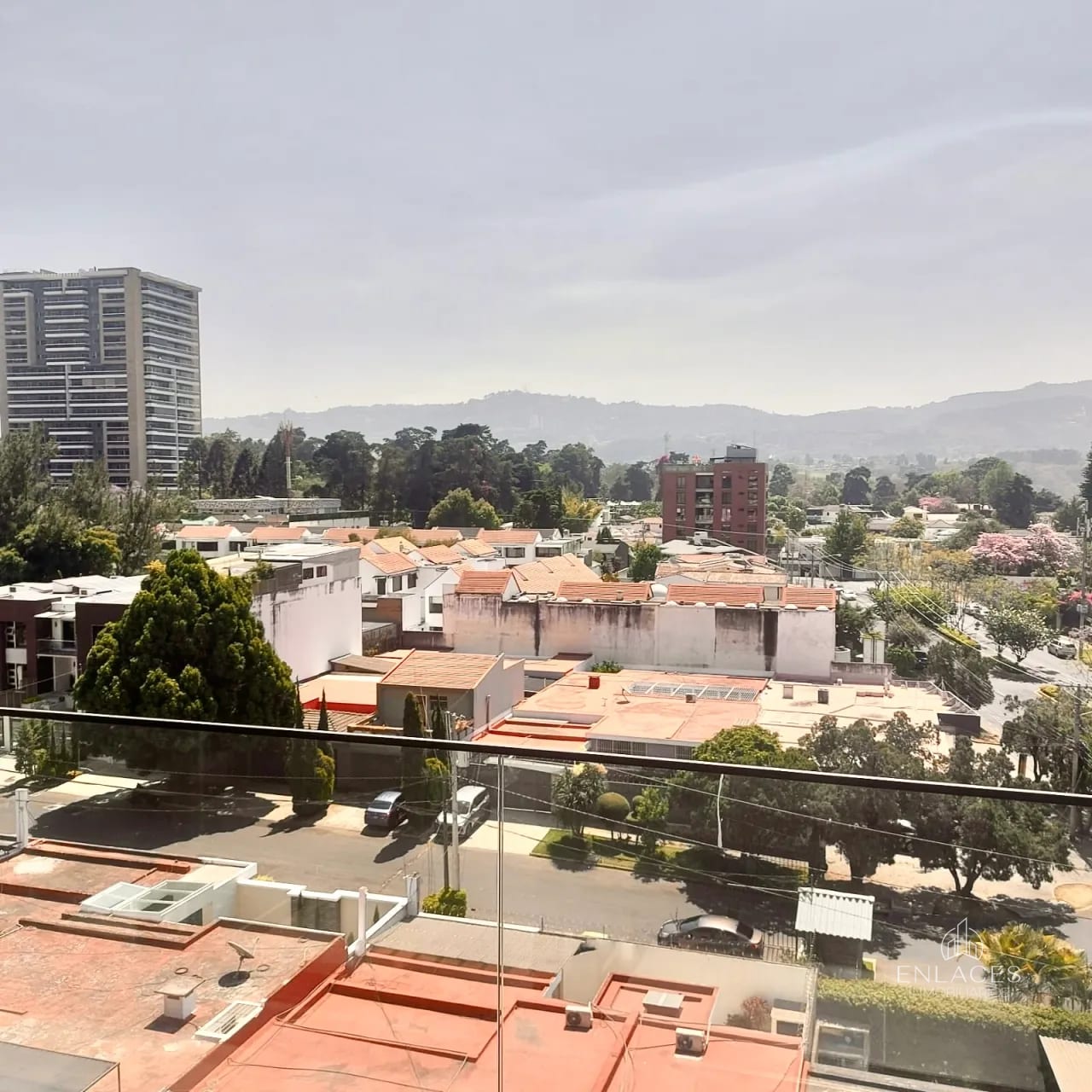 Zona 14 • Apartamento en Venta • Edificio Reserva 5ta. Avenida — Apartamento en Venta en Zona 14, Guatemala, Ciudad — foto 4 de 17