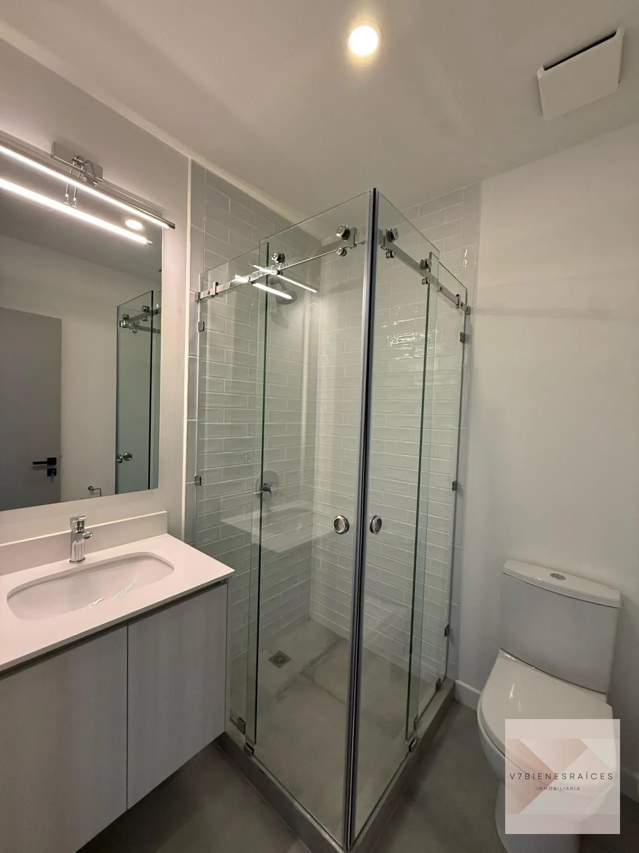 Precioso Apartamento en Antares de Cayalá — Apartamento en Alquiler en Ciudad Cayalá, Zona 16, Guatemala, Ciudad — foto 9 de 10