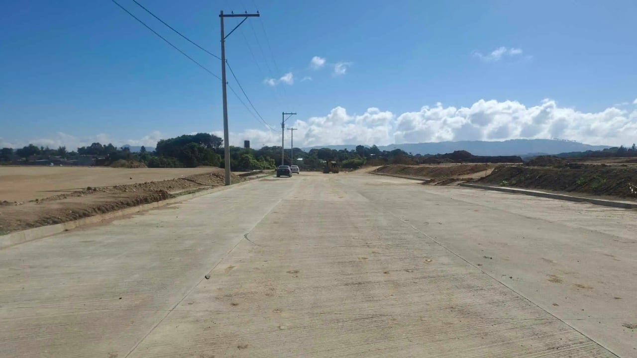 Terreno Naranjo Urbanizado Zona 4 Mixco Bodegas Centro Distribucion — Terreno en Venta en Zona 4 Mixco, Guatemala, Ciudad — foto 9 de 11