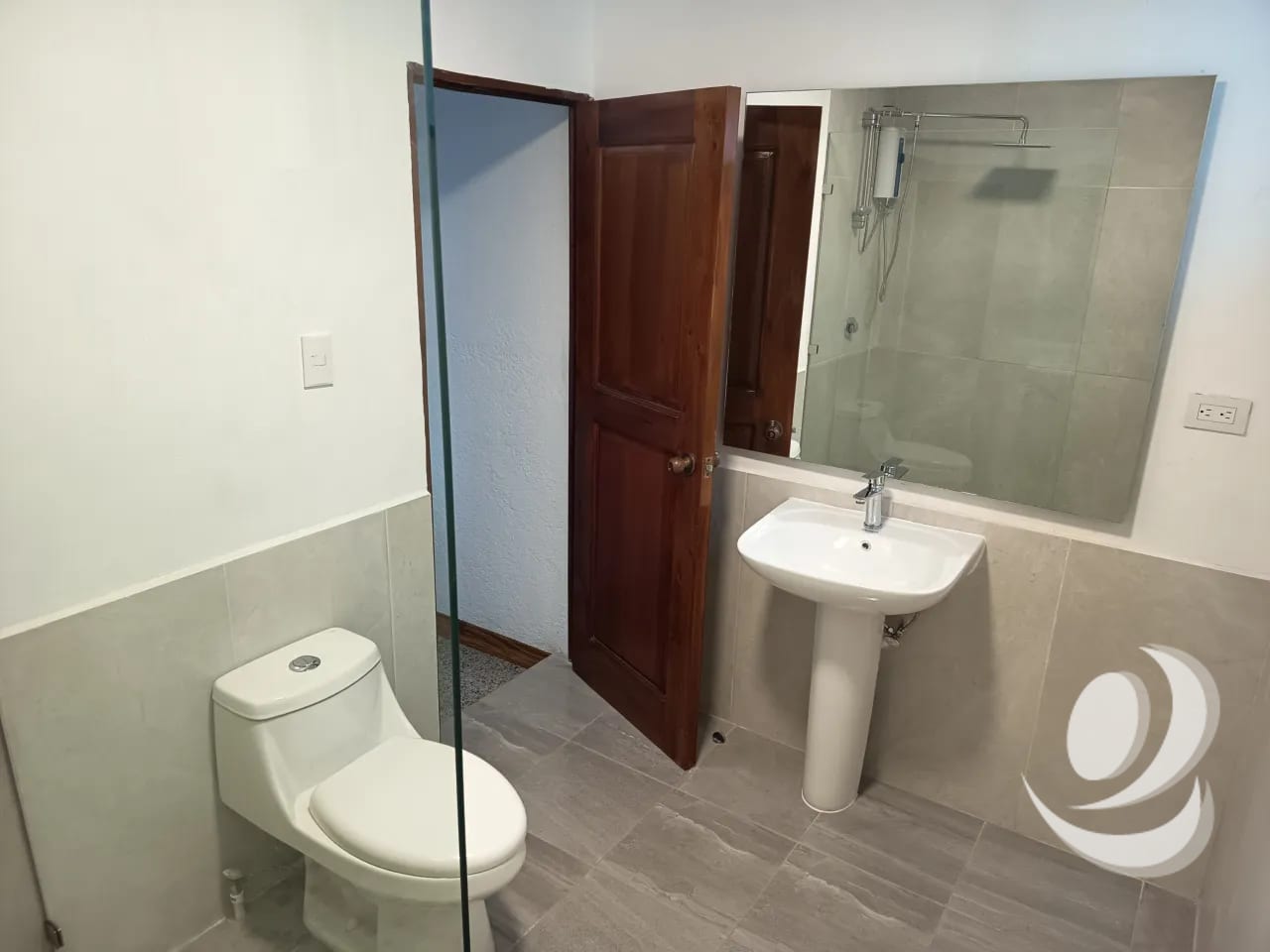 Renta de Apartamento en Vista Hermosa 1 Zona 15 — Apartamento en Alquiler en Vista Hermosa I, Zona 15, Guatemala, Ciudad — foto 14 de 17