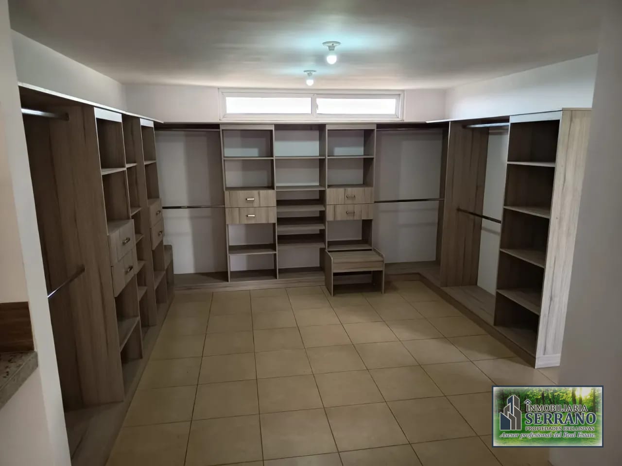 Renta de Casa en Condominio Exclusivo Cayála 10 Casas. — Casa en Alquiler en Explanada Cayalá, Zona 16, Guatemala, Ciudad — foto 13 de 17