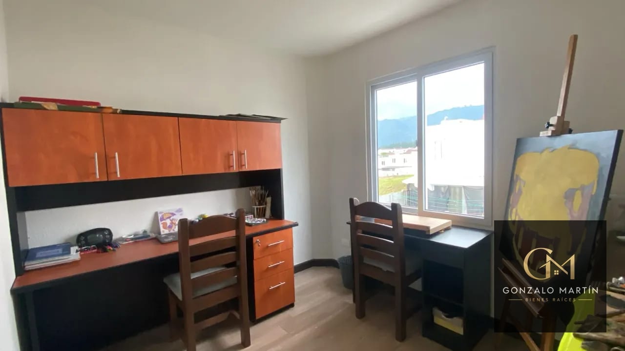 ¡Hermosa Casa de 2 Pisos en Venta - Condominio Condado Florenzala! — Casa en Venta en Condado Florenza, San José Pinula, Guatemala, Ciudad — foto 3 de 5