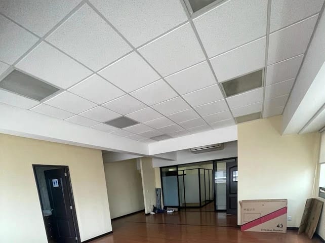 Oficina en RENTA en zona 10 — Oficina en Alquiler en Zona 10, Guatemala, Ciudad — foto 2 de 10