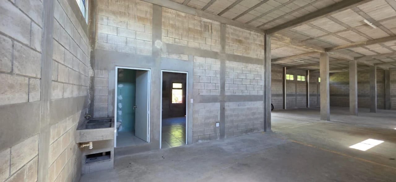 Ofibodega en RENTA en El Naranjo - 240 mts2. — Bodega / Ofibodega en Venta en Condado Naranjo, Zona 4 Mixco, Guatemala, Ciudad — foto 6 de 9