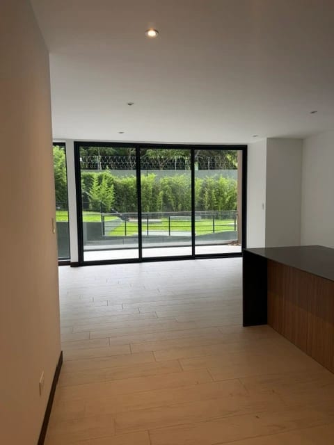 Apartamento en VENTA zona 5, Vista Hermosa III-NUEVO Nivel bajo con vista al jardín — Apartamento en Venta en Zona 15, Guatemala, Ciudad — foto 2 de 17