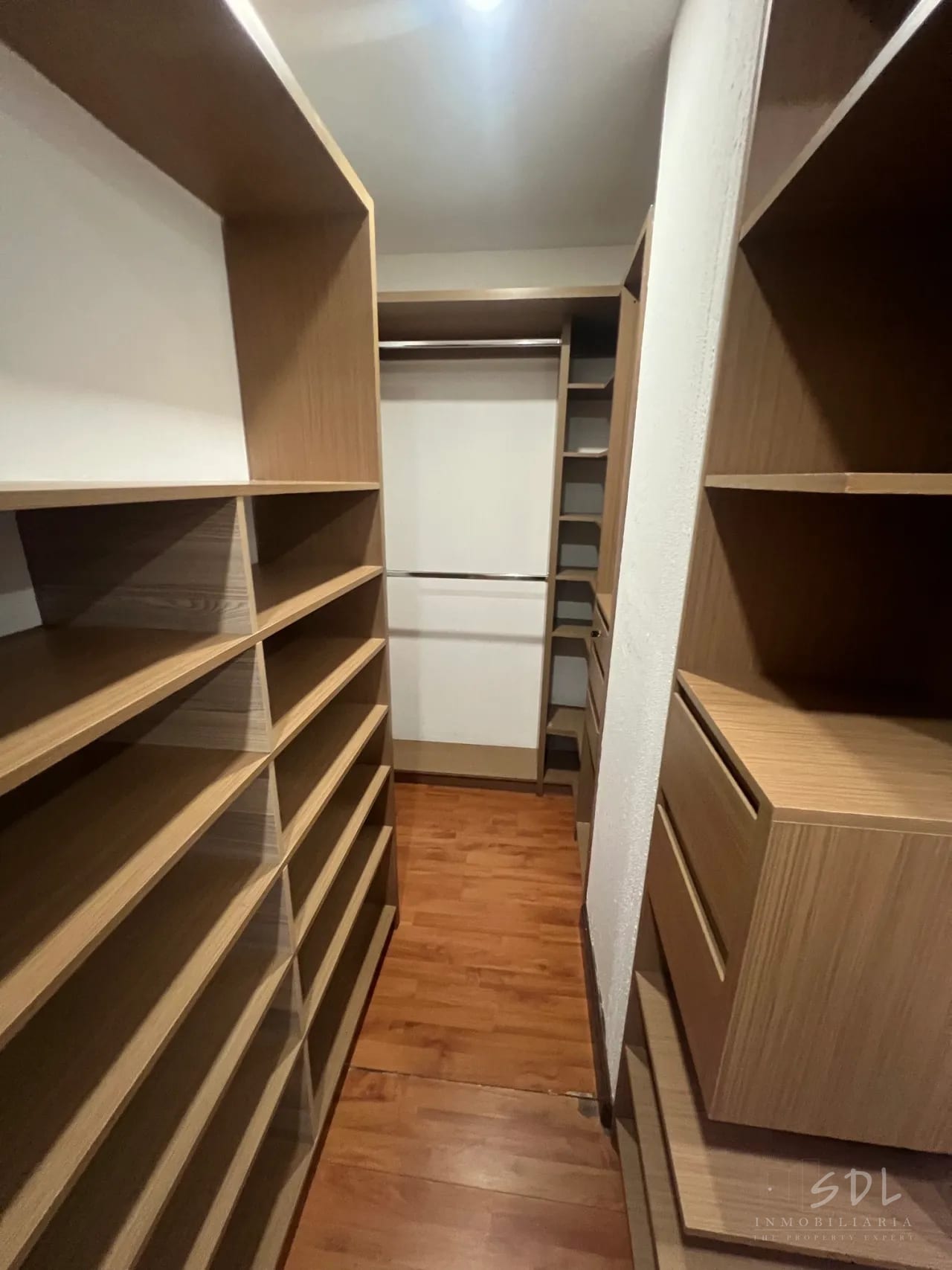 km. 8 carretera al Salvador — Apartamento en Venta en Altos de Torreliana, Carretera a El Salvador, Guatemala, Ciudad — foto 4 de 8