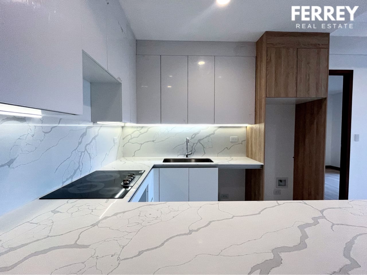 Apartamento para ESTRENAR en venta en zona 10 Edificio Ferré Diez — Apartamento en Venta en Ferré Diez, Zona 10, Guatemala, Ciudad — foto 1 de 17