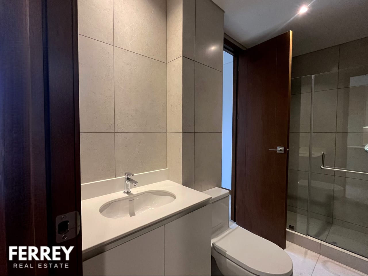 Apartamento para ESTRENAR en venta en zona 10 Edificio Ferré Diez — Apartamento en Venta en Ferré Diez, Zona 10, Guatemala, Ciudad — foto 6 de 17