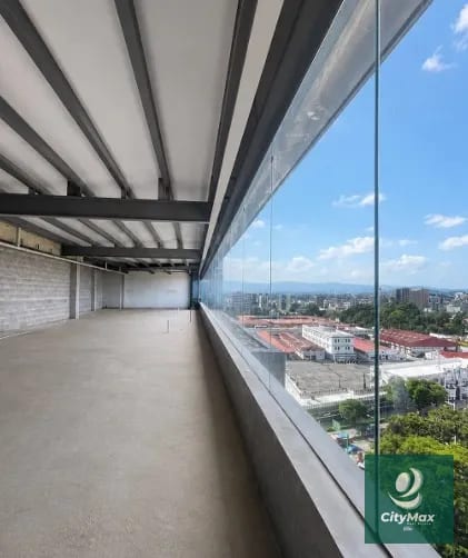 Penthouse en Venta - Edificio Renovati — Clínica en Venta en Renovati, Zona 10, Guatemala, Ciudad — foto 2 de 3