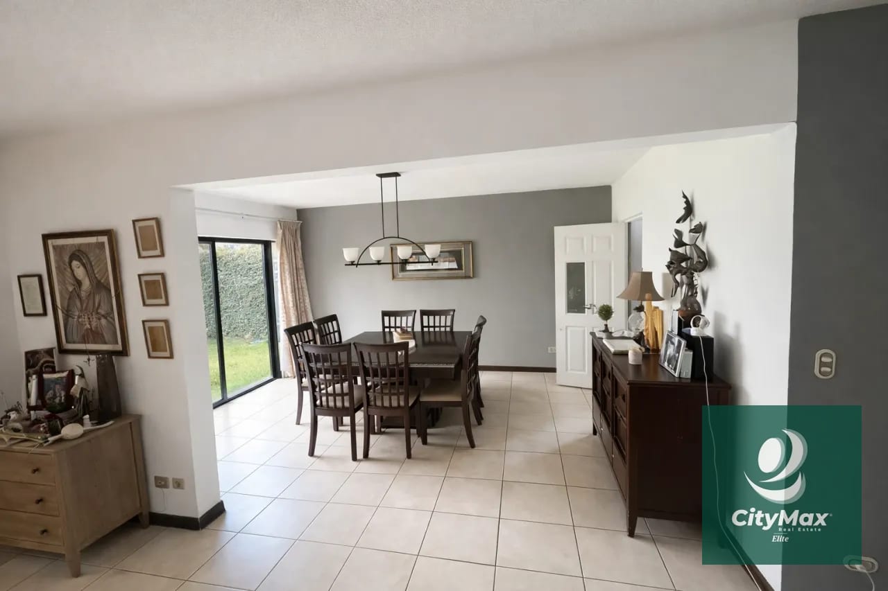 Exclusiva Casa en Venta - Condominio San Isidro II — Casa en Venta en San Isidro, Zona 16, Guatemala, Ciudad — foto 2 de 8