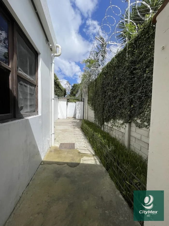 Casa de un nivel en Renta y Venta Km 18.5 CAES — Casa en Alquiler en Santa Catarina Pinula, Guatemala, Ciudad — foto 12 de 12