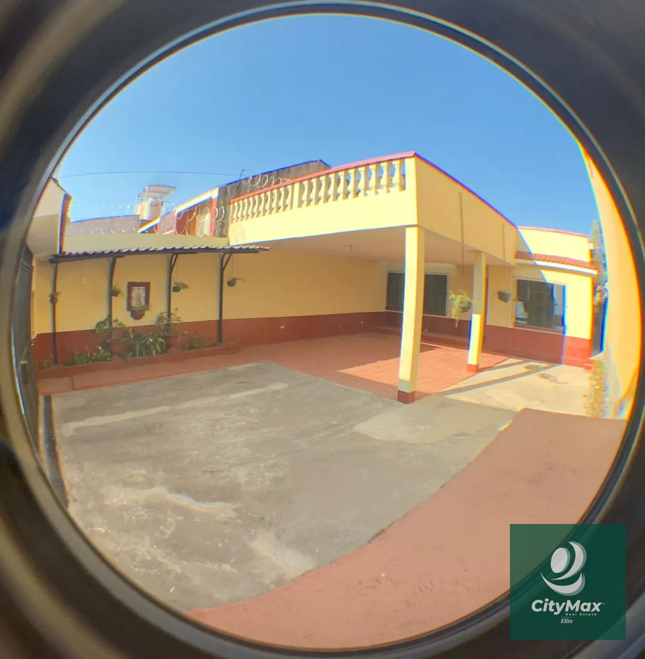 Casas 2 juntas en terreno de 750 mts2 en zona 12 — Casa en Venta en Torre Santa Elisa, Zona 12, Guatemala, Ciudad — foto 1 de 9
