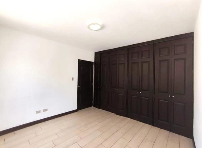 Venta de Casa en Condominio Terravista — Casa en Venta en Carretera a El Salvador, Guatemala, Ciudad — foto 7 de 9