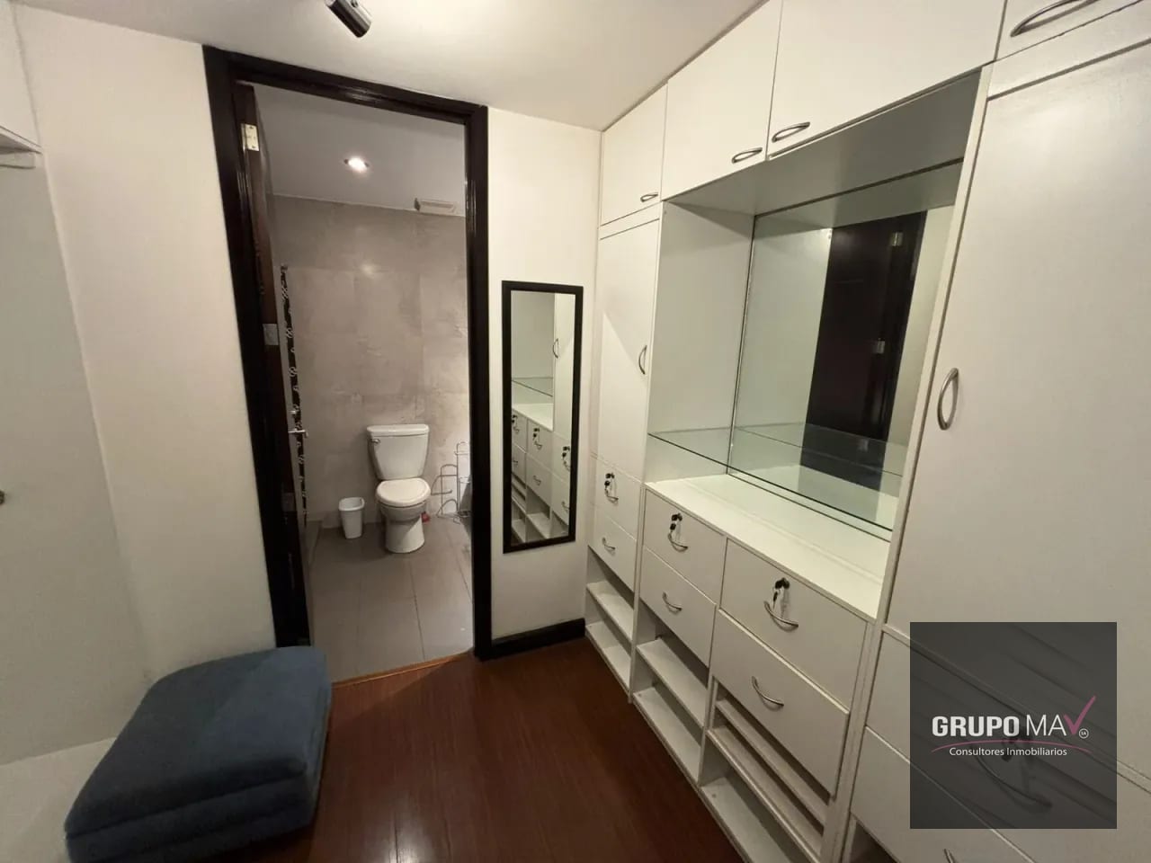 Apartamento Zona 10 Edificio 19 Diez — Apartamento en Alquiler en 19-10, Zona 10, Guatemala, Ciudad — foto 10 de 14