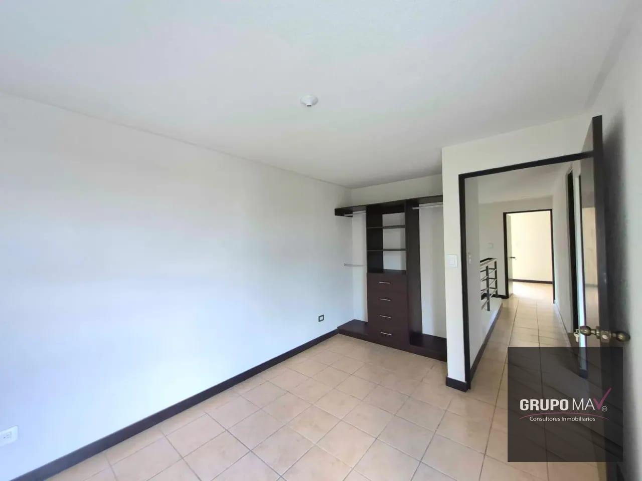 Casa Condominio Altos de Village II Km. 26 Santa Elena Barillas — Casa en Alquiler en Santa Elena Barillas, Guatemala, Ciudad — foto 4 de 9