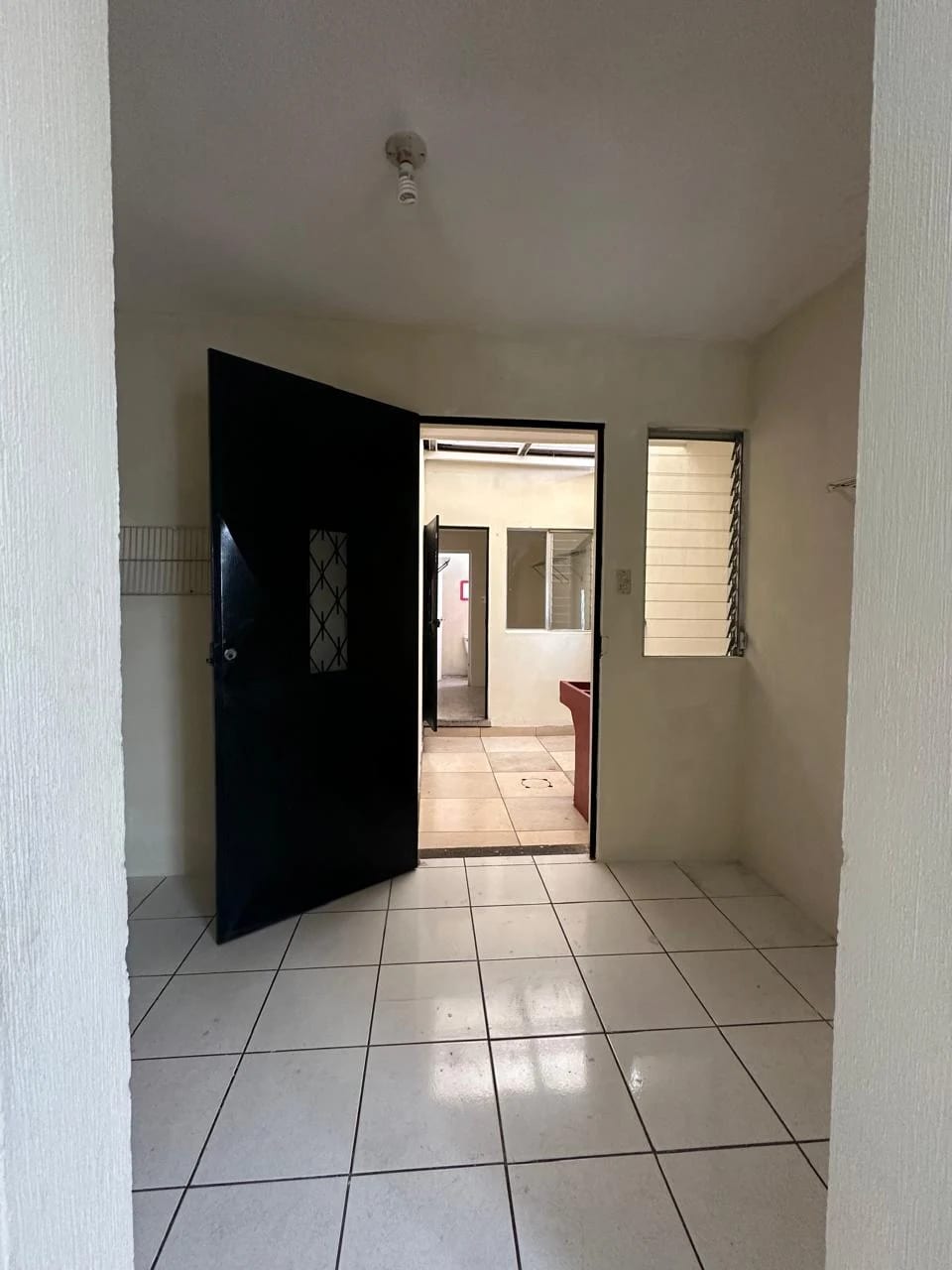 Casa en venta en SANTA AMELIA z16 — Casa en Venta en Santa Amelia, Zona 16, Guatemala, Ciudad — foto 4 de 7